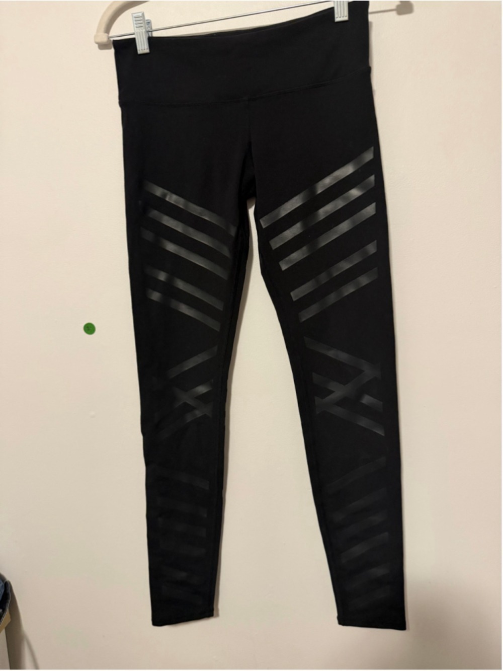 Alo Yoga Black High Waist Mesh Gloss Stripe Leggings Women's Size Small - Picture 3 of 5